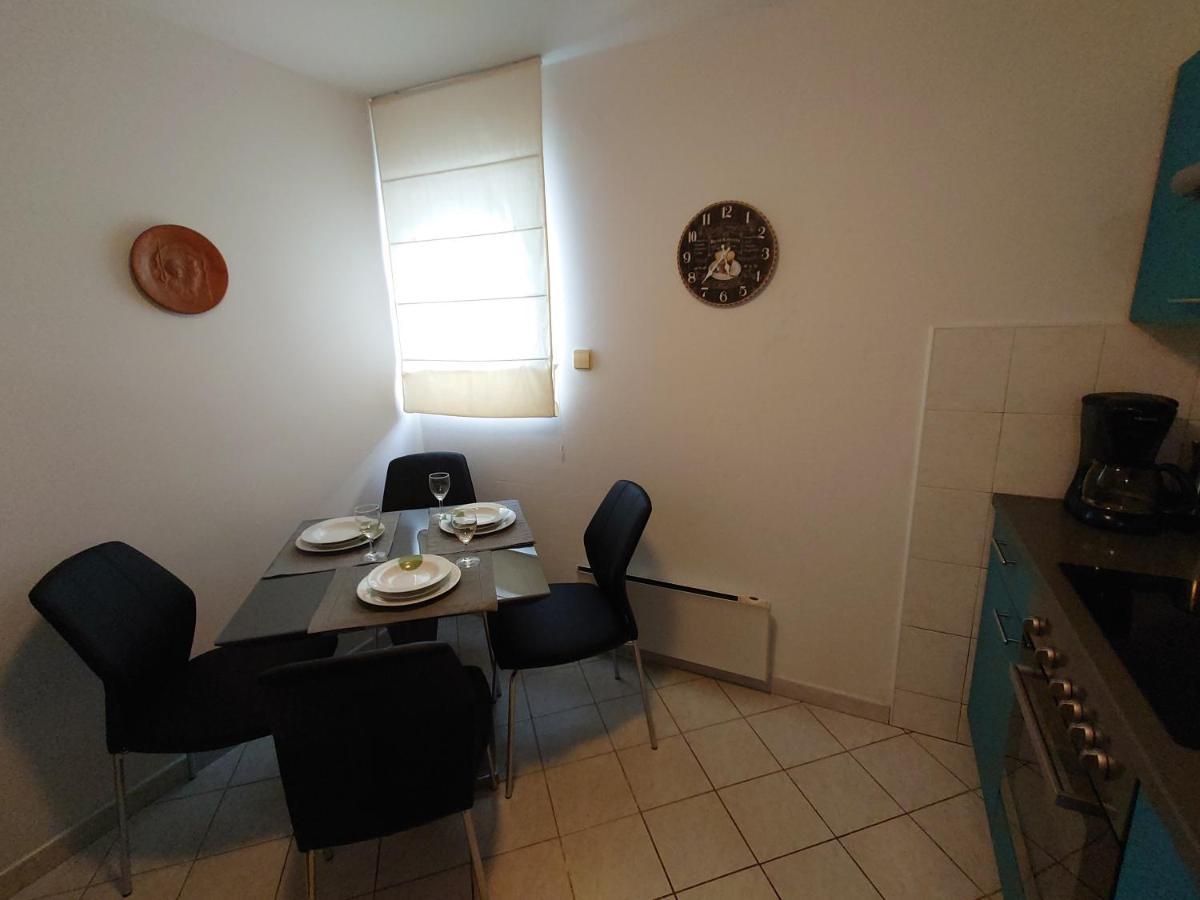 Apartmani Lea 자드라보노 외부 사진